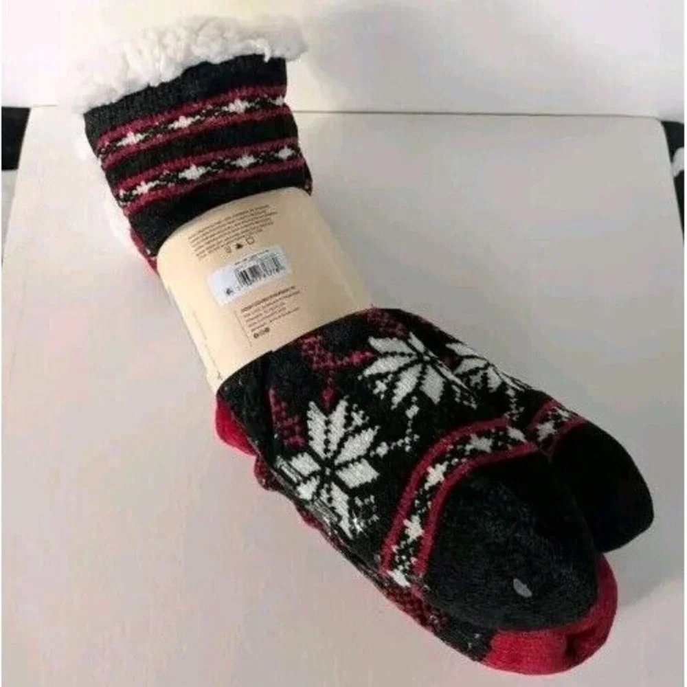 MUK LUKS Unisex Cabin Socks 2 pk L/XL 8-10 Red Black Buffalo Plaid Non Skid Grip